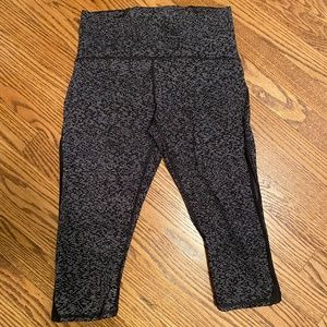 Lululemon Cropped Polka Dot Leggings